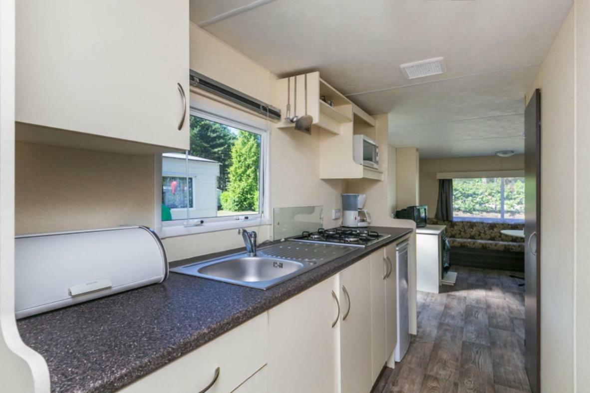 Ra Reeenveld Mobile Home أرنهيم الغرفة الصورة